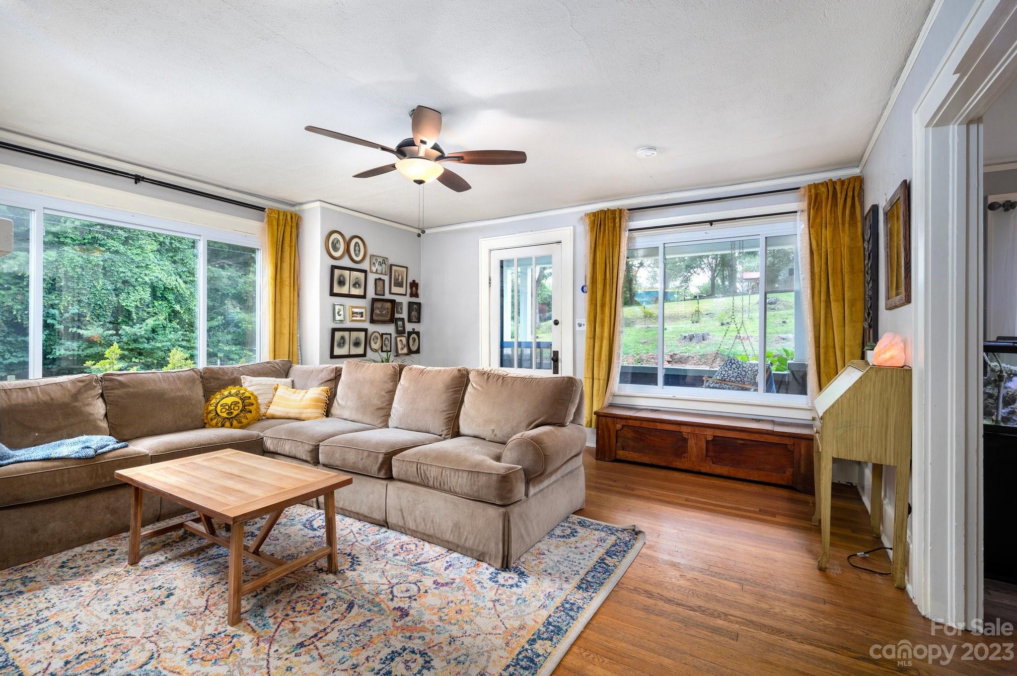 41 Lindsey Road Candler NC 28715