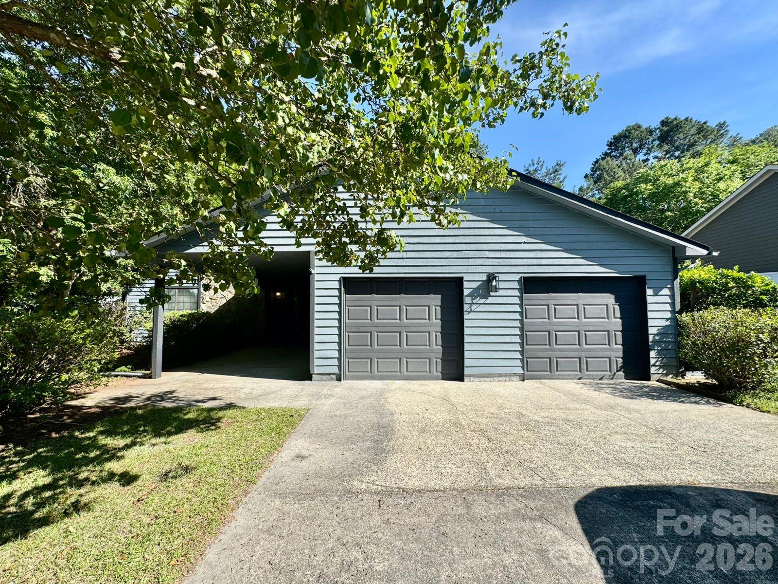 11209 Snapfinger Drive Charlotte NC 28277
