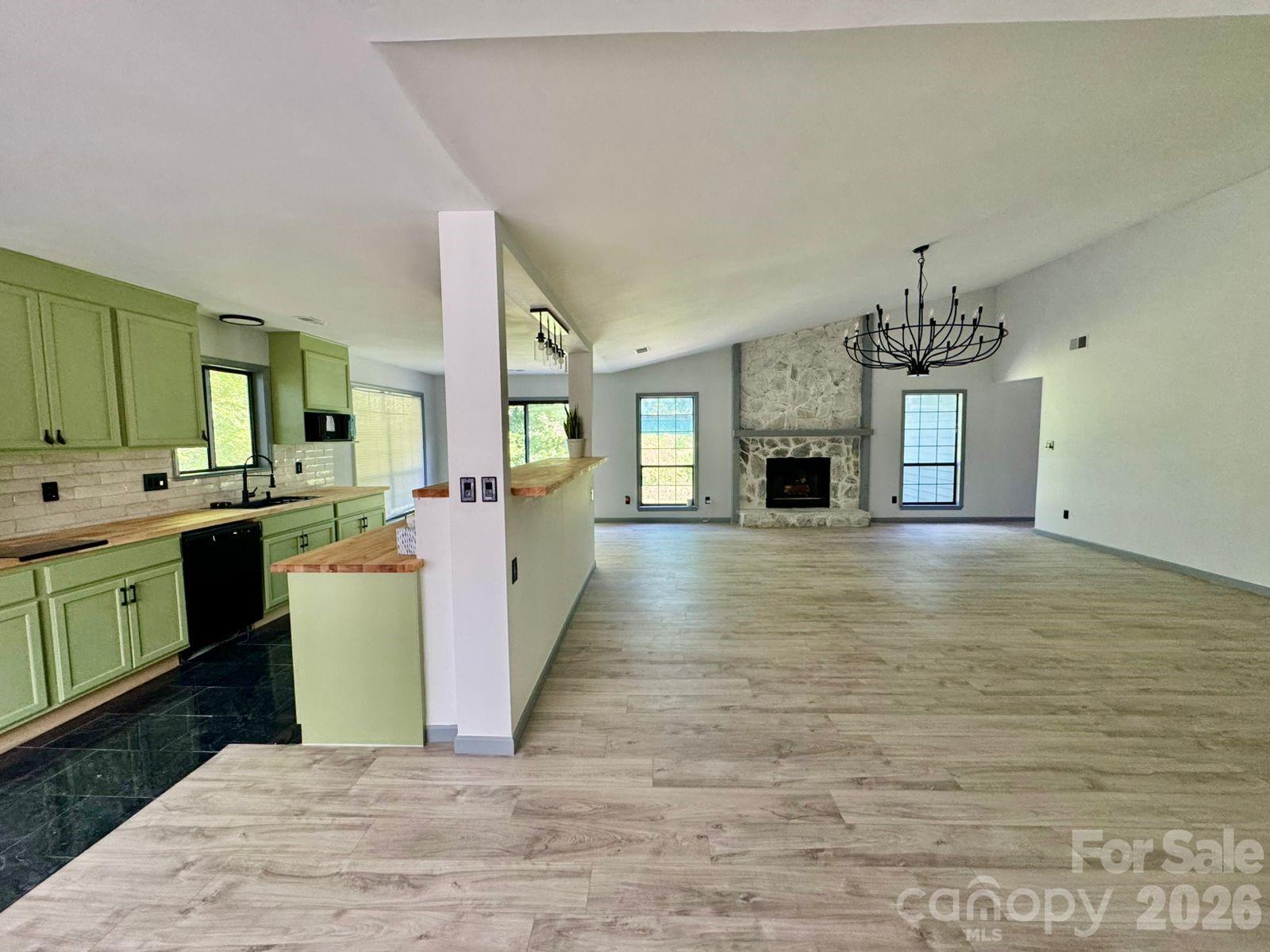 11209 Snapfinger Drive Charlotte NC 28277