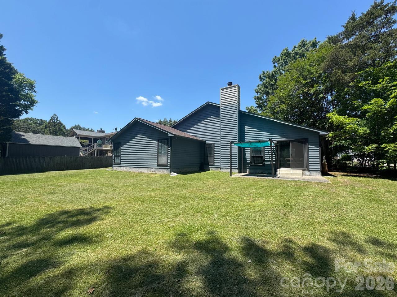11209 Snapfinger Drive Charlotte NC 28277