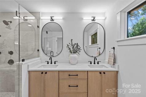 2461 Eaton Road Charlotte NC 28205