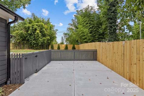 2461 Eaton Road Charlotte NC 28205