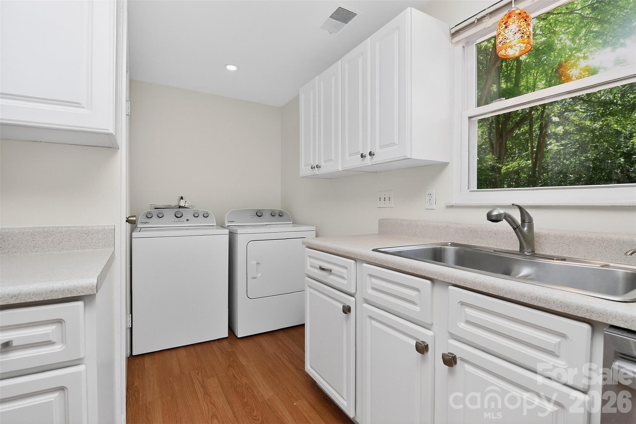 5112 Split Oak Drive Charlotte NC 28227