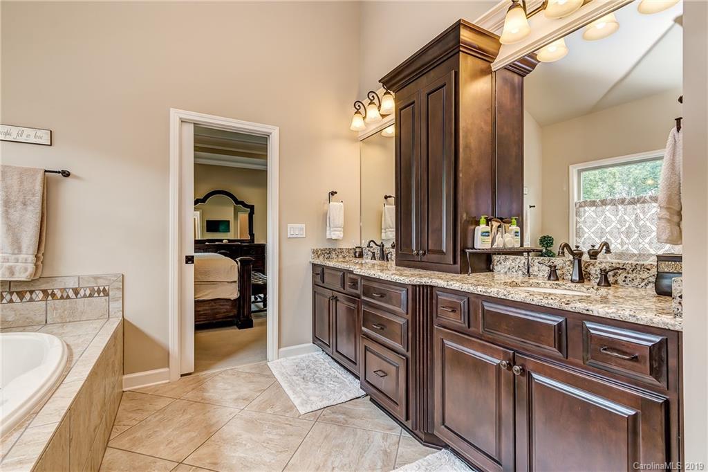 12345 Sojourn Court Huntersville NC 28078