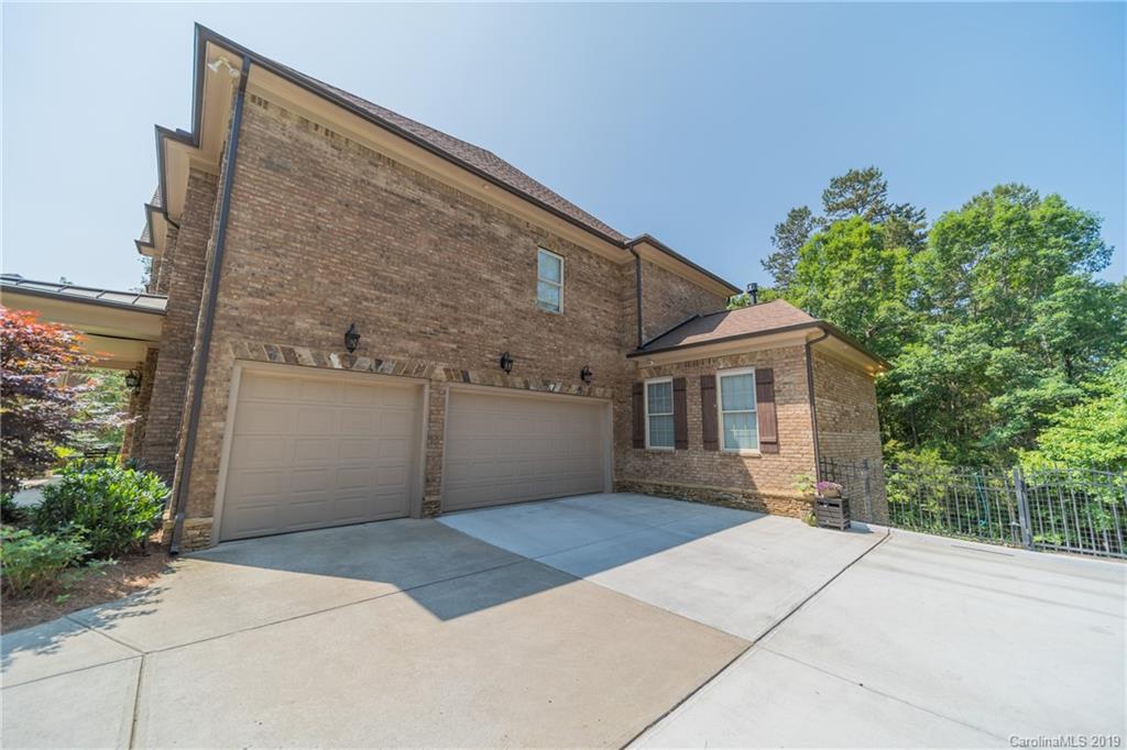 12345 Sojourn Court Huntersville NC 28078