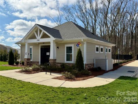 1808 Bright Hope Lane Dallas NC 28034
