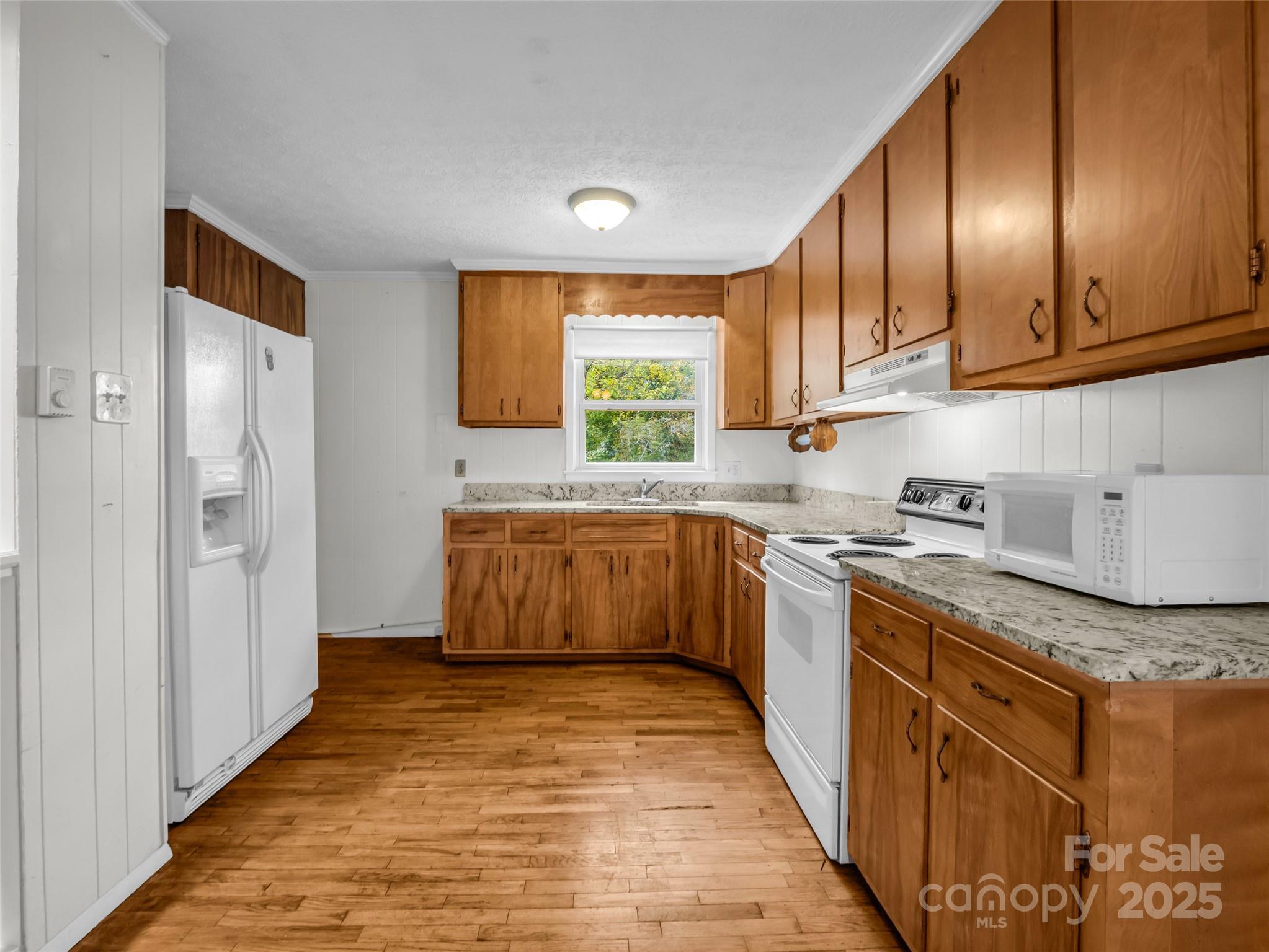 6 Beech Street Black Mountain NC 28711