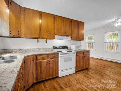 6 Beech Street Black Mountain NC 28711