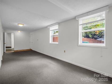 6 Beech Street Black Mountain NC 28711