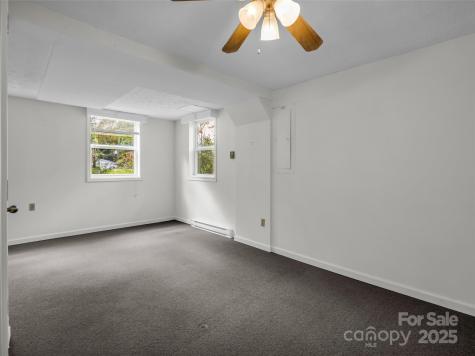 6 Beech Street Black Mountain NC 28711