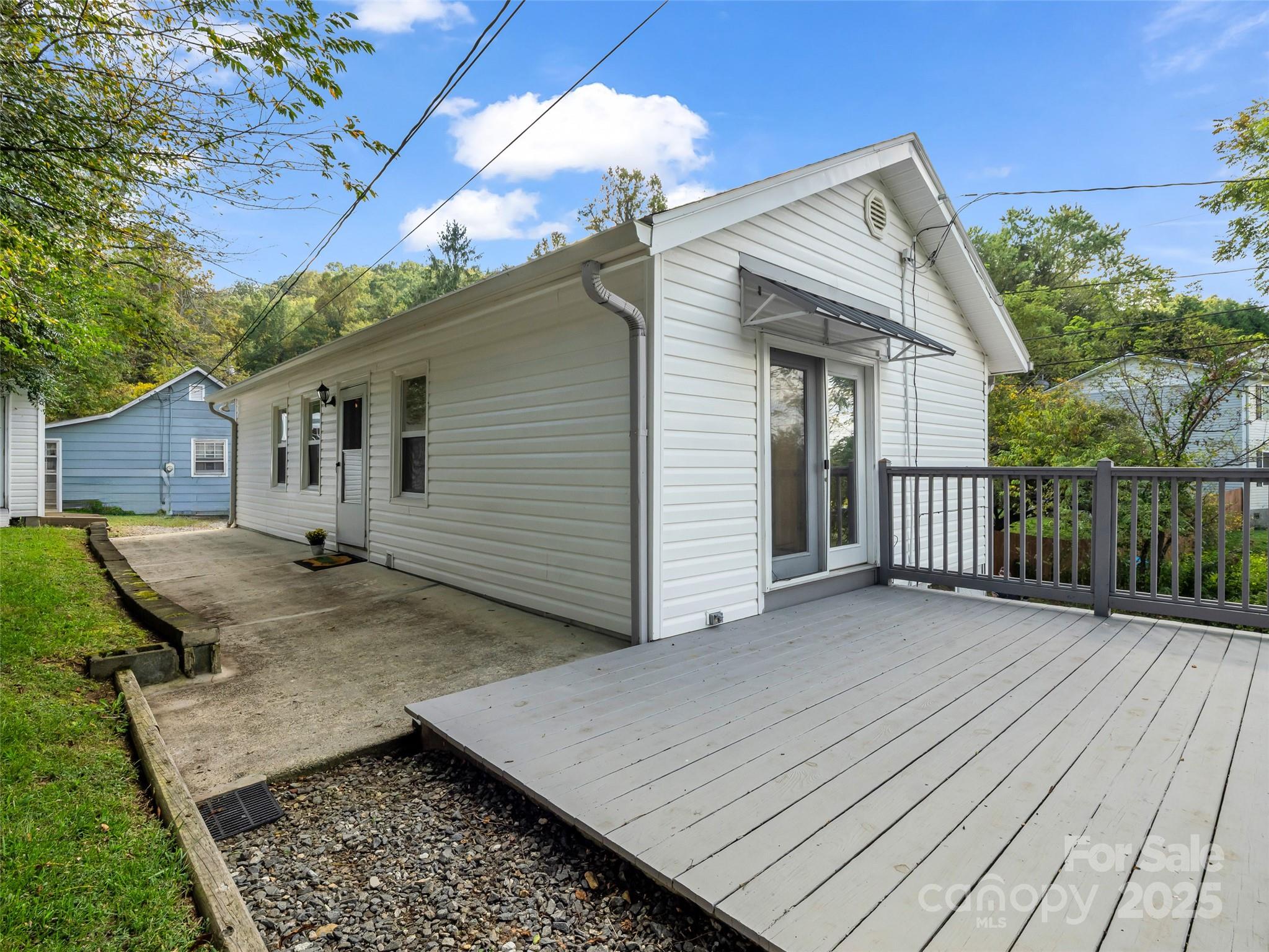 6 Beech Street Black Mountain NC 28711