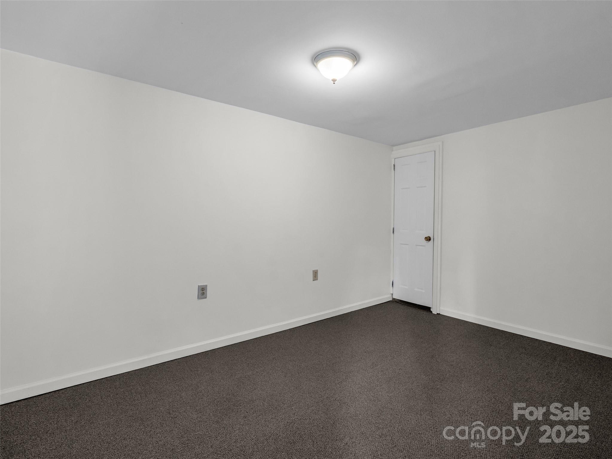 6 Beech Street Black Mountain NC 28711