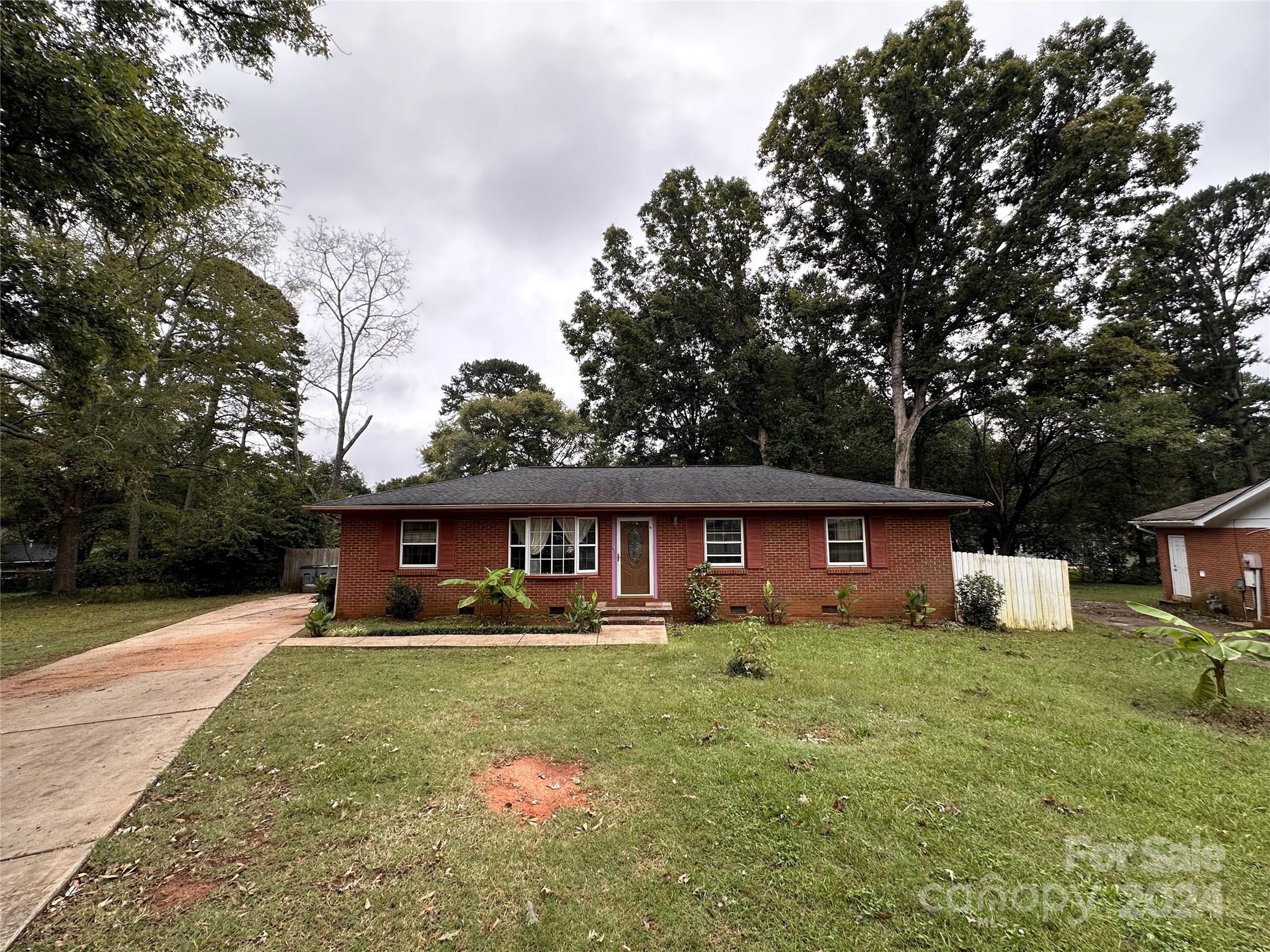 8707 Farmwood Court Charlotte NC 28214