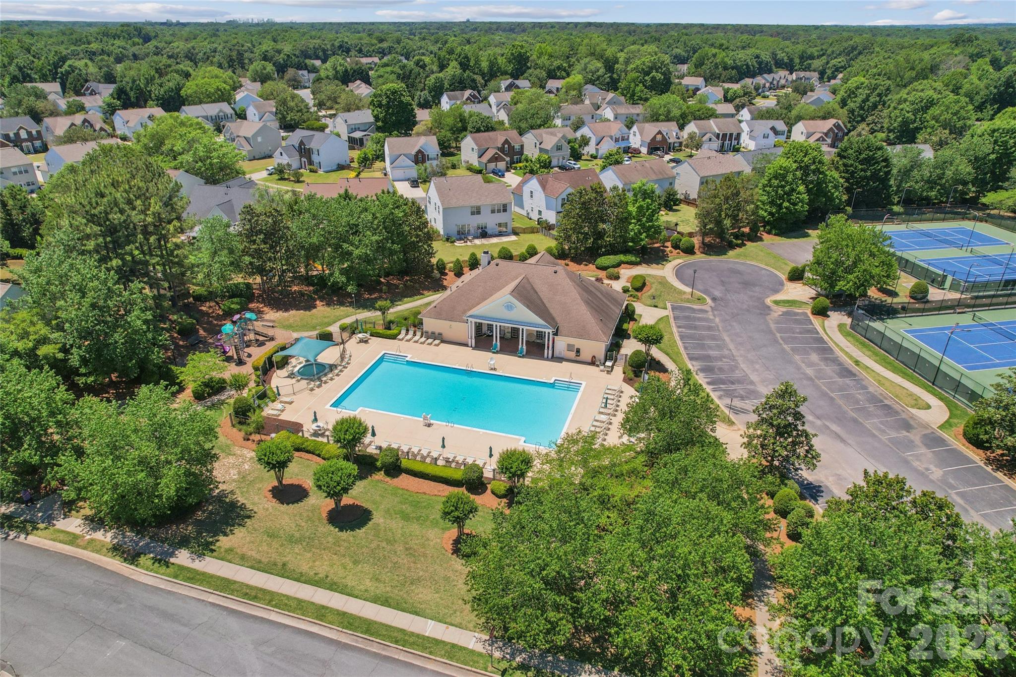 2523 Beacon Forest Drive Charlotte NC 28270