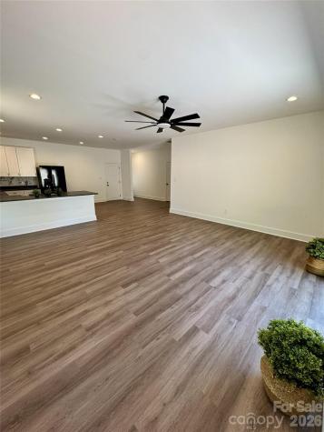 325 N Chapel Street Landis NC 28088