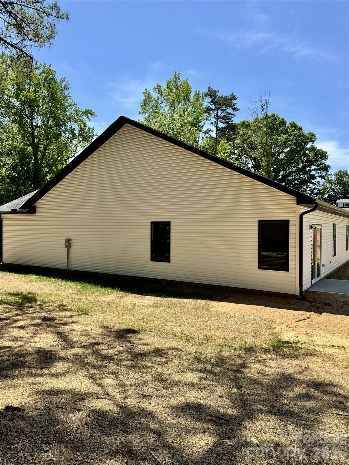 325 N Chapel Street Landis NC 28088