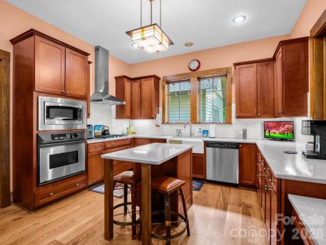 5 Longfellow Drive Black Mountain NC 28711