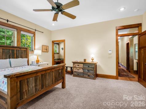 5 Longfellow Drive Black Mountain NC 28711