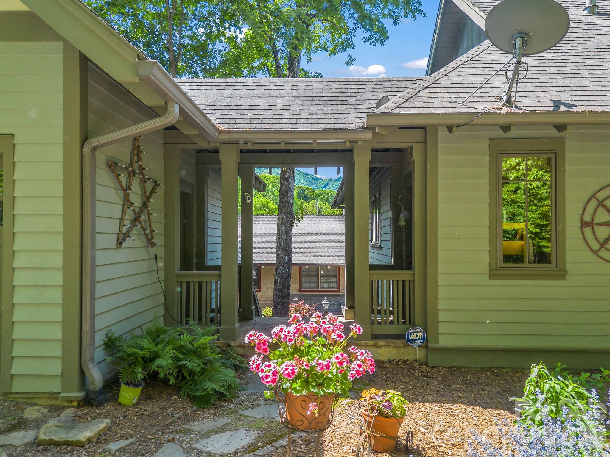 5 Longfellow Drive Black Mountain NC 28711