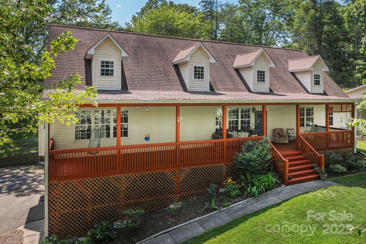 64 Wyoming Road Asheville NC 28803