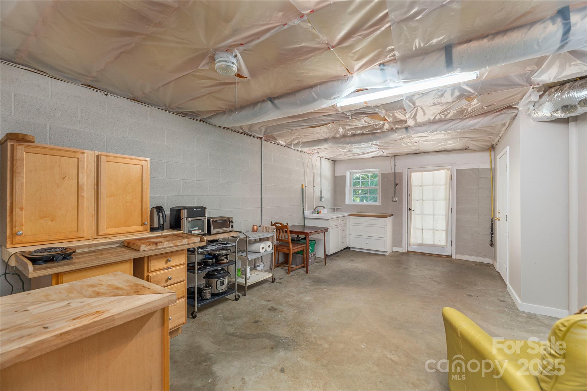 64 Wyoming Road Asheville NC 28803