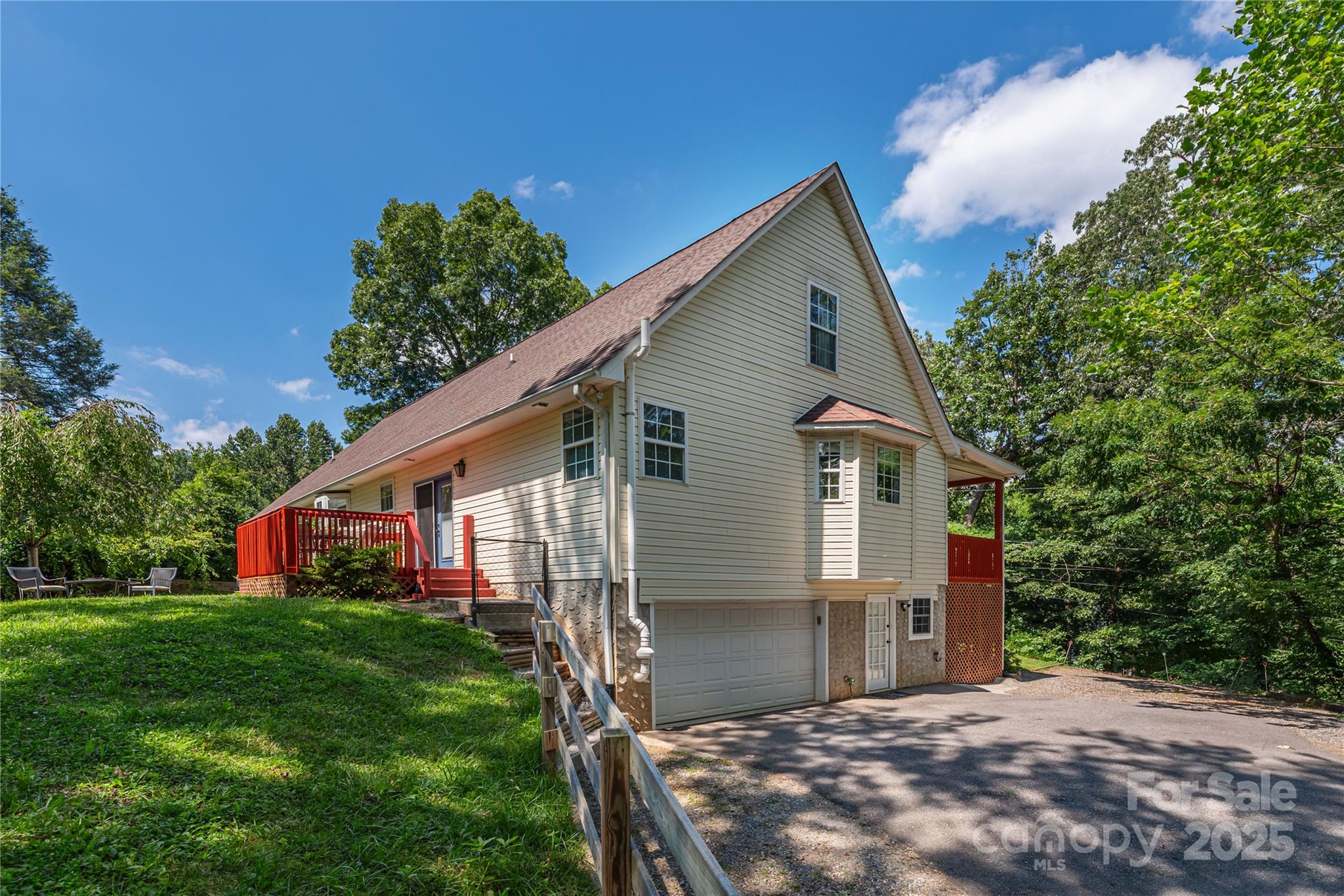 64 Wyoming Road Asheville NC 28803