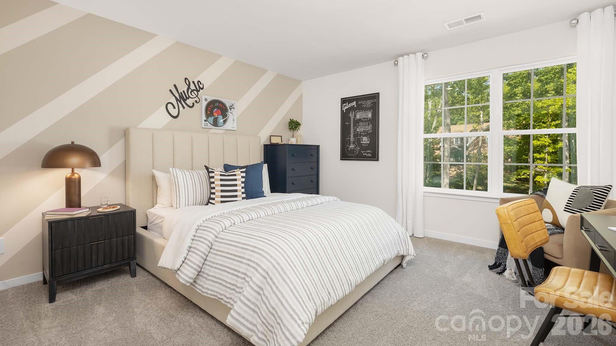 623 Country Oak Drive Asheville NC 28804