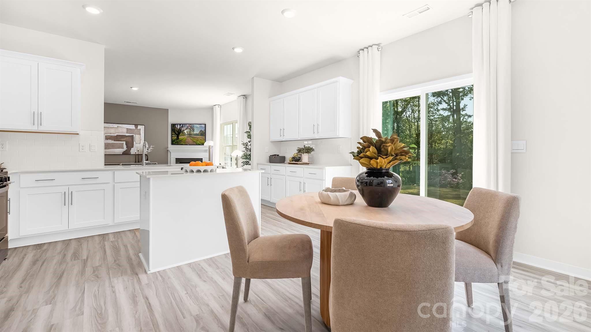 623 Country Oak Drive Asheville NC 28804