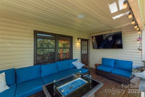 32 Foxberry Drive Arden NC 28704