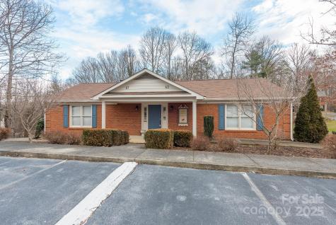 32 Foxberry Drive Arden NC 28704