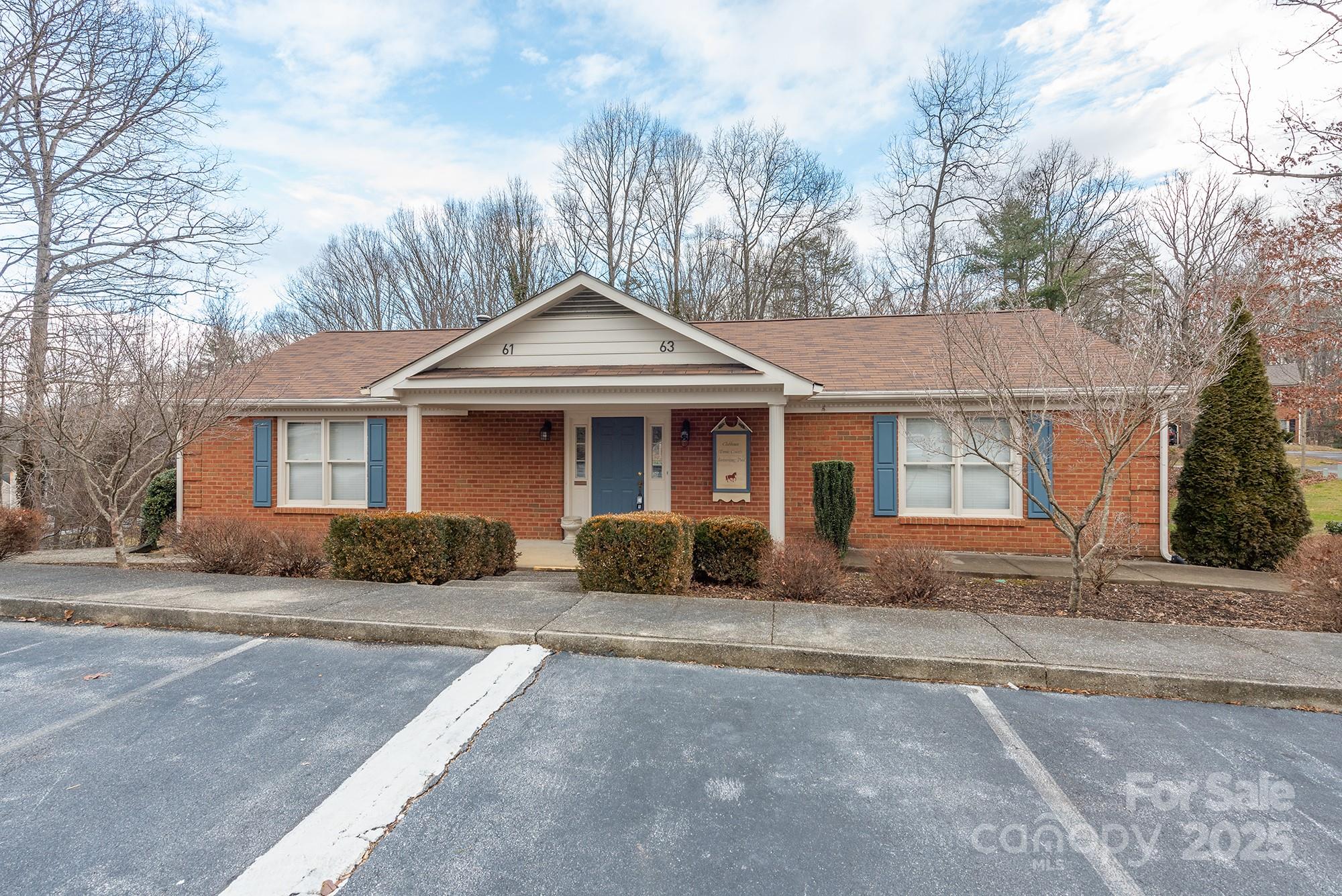 32 Foxberry Drive Arden NC 28704