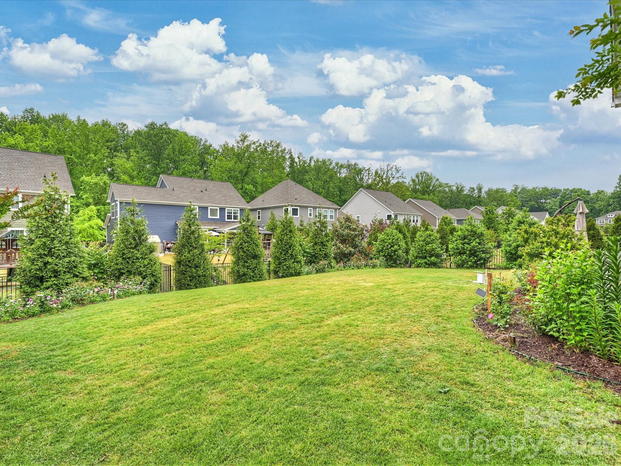 932 Claires Creek Lane Davidson NC 28036