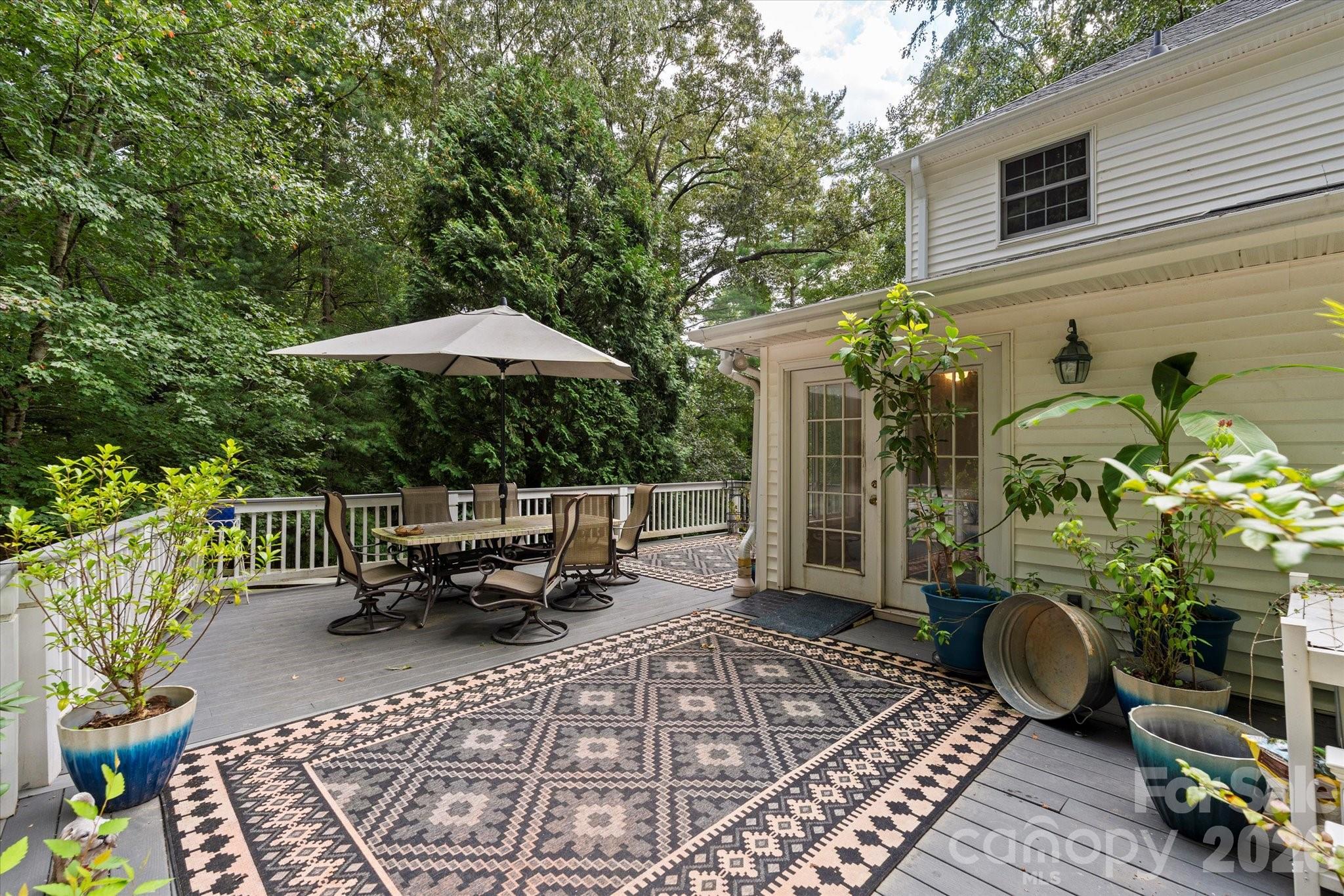 314 Sweetwater Hills Drive Hendersonville NC 28791