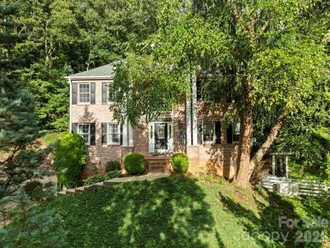 314 Sweetwater Hills Drive Hendersonville NC 28791