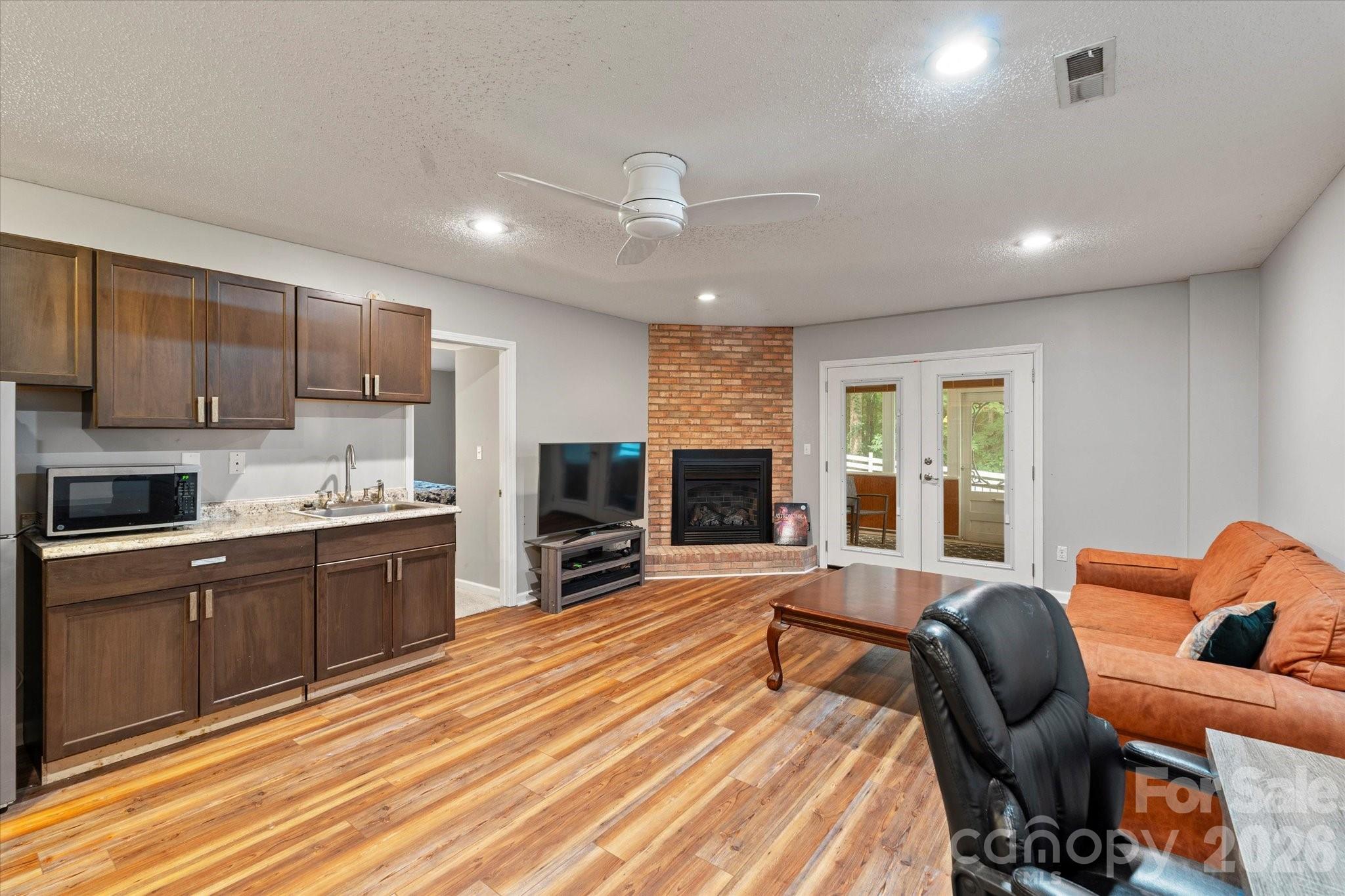 314 Sweetwater Hills Drive Hendersonville NC 28791