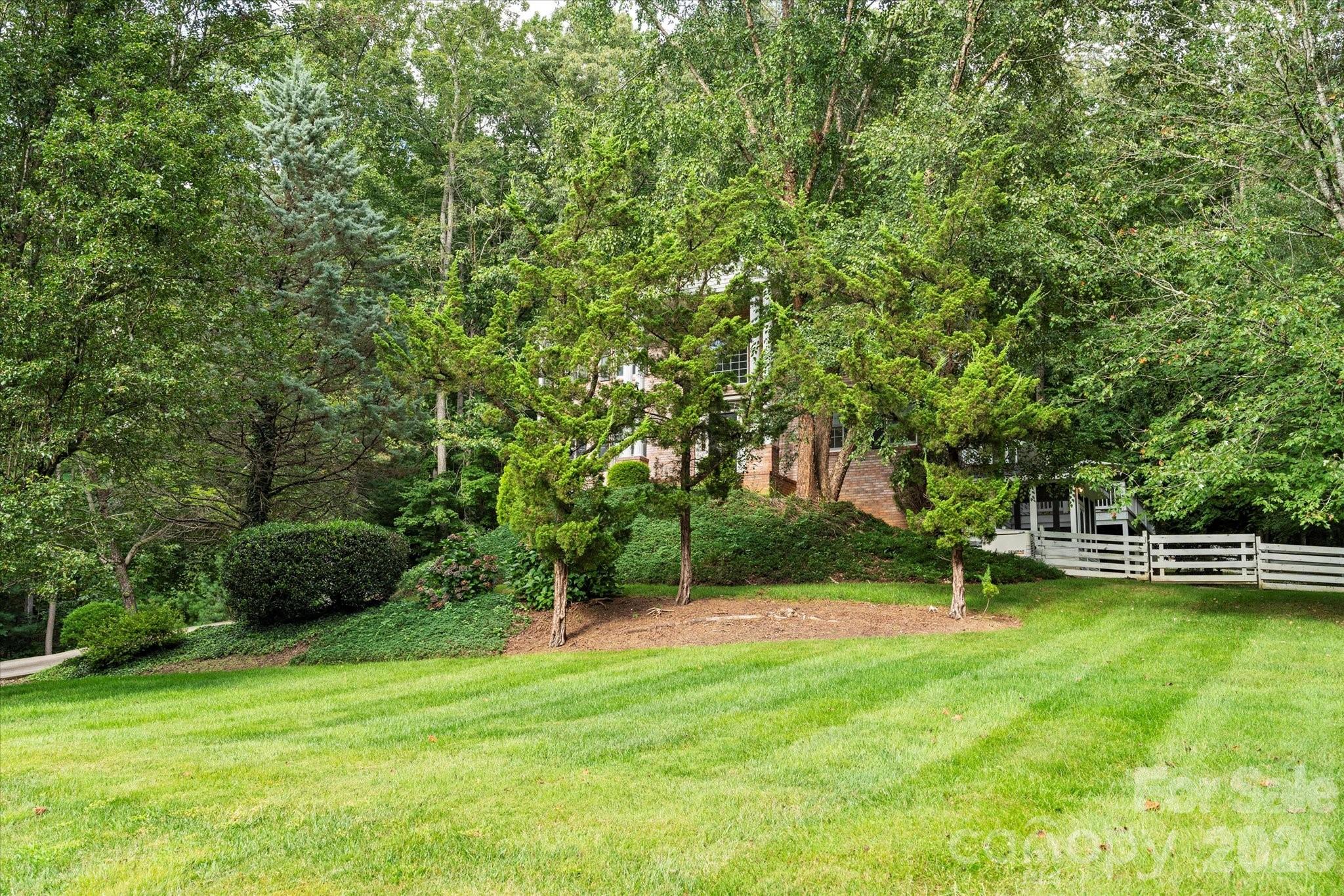 314 Sweetwater Hills Drive Hendersonville NC 28791