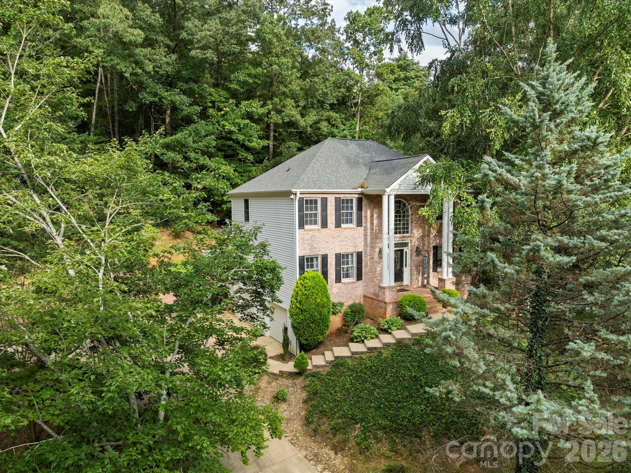 314 Sweetwater Hills Drive Hendersonville NC 28791