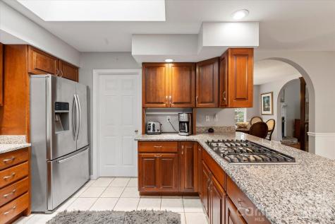 314 Sweetwater Hills Drive Hendersonville NC 28791