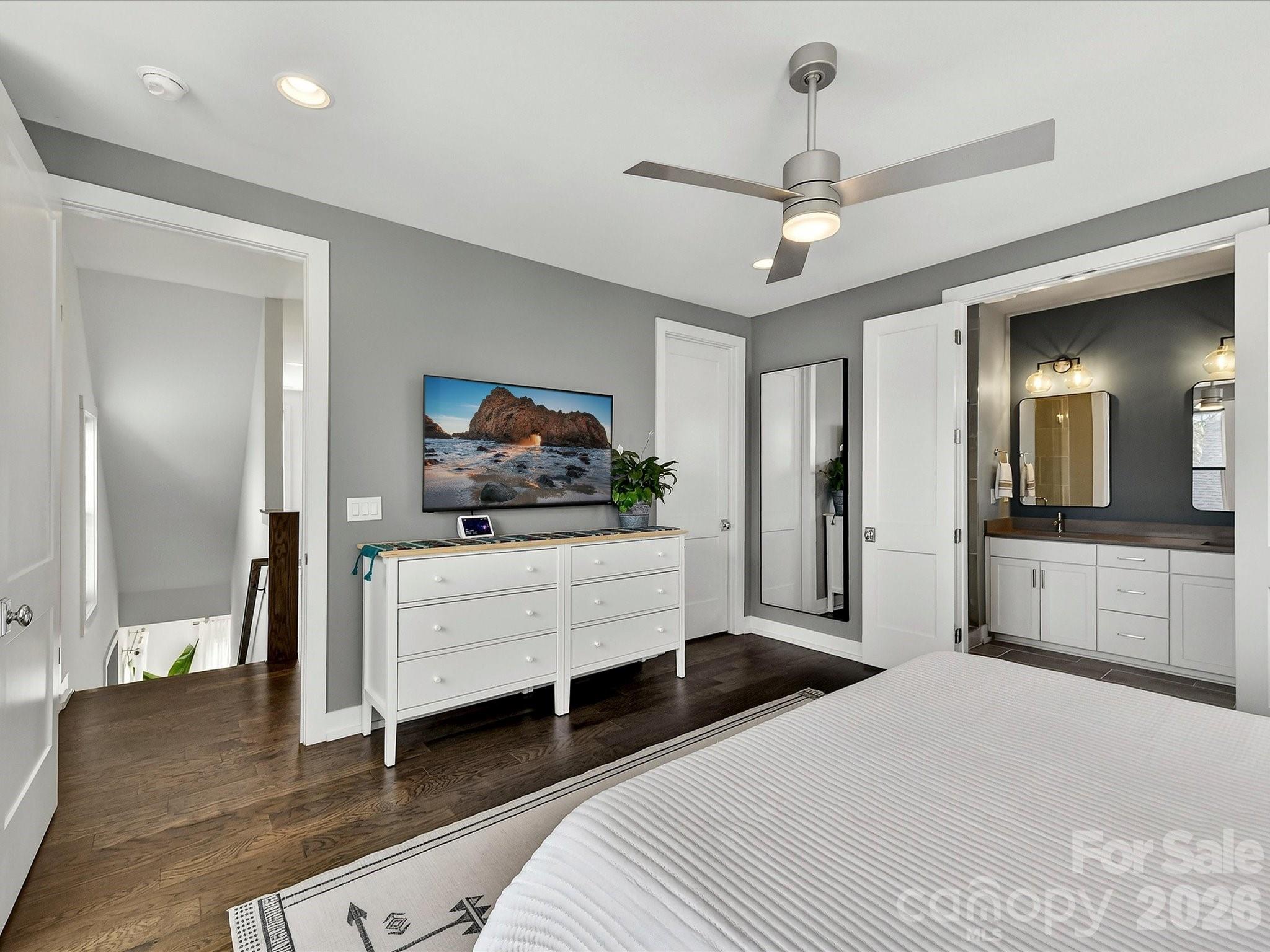 1613 Parkwood Avenue Charlotte NC 28205