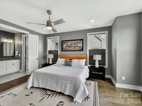 1613 Parkwood Avenue Charlotte NC 28205