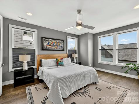 1613 Parkwood Avenue Charlotte NC 28205