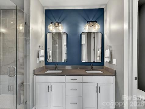 1613 Parkwood Avenue Charlotte NC 28205