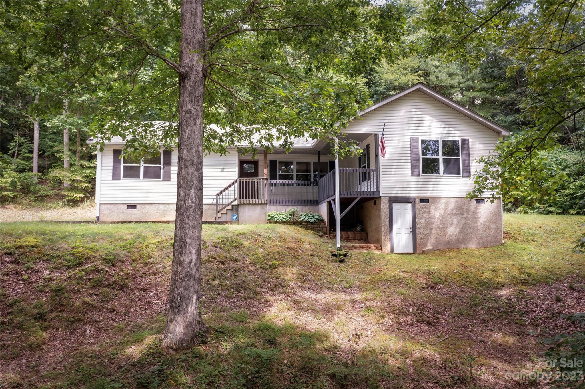 41 Bear Trail Fairview NC 28730