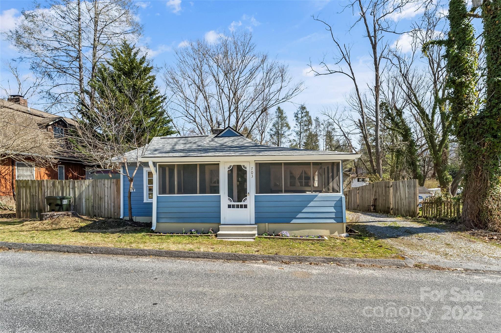 703 Miami Terrace Hendersonville NC 28791