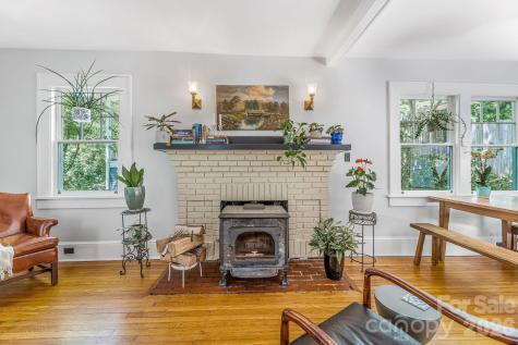 22 Westover Drive Asheville NC 28801