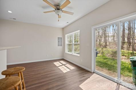 25 Cherry Laurel Lane Swannanoa NC 28778
