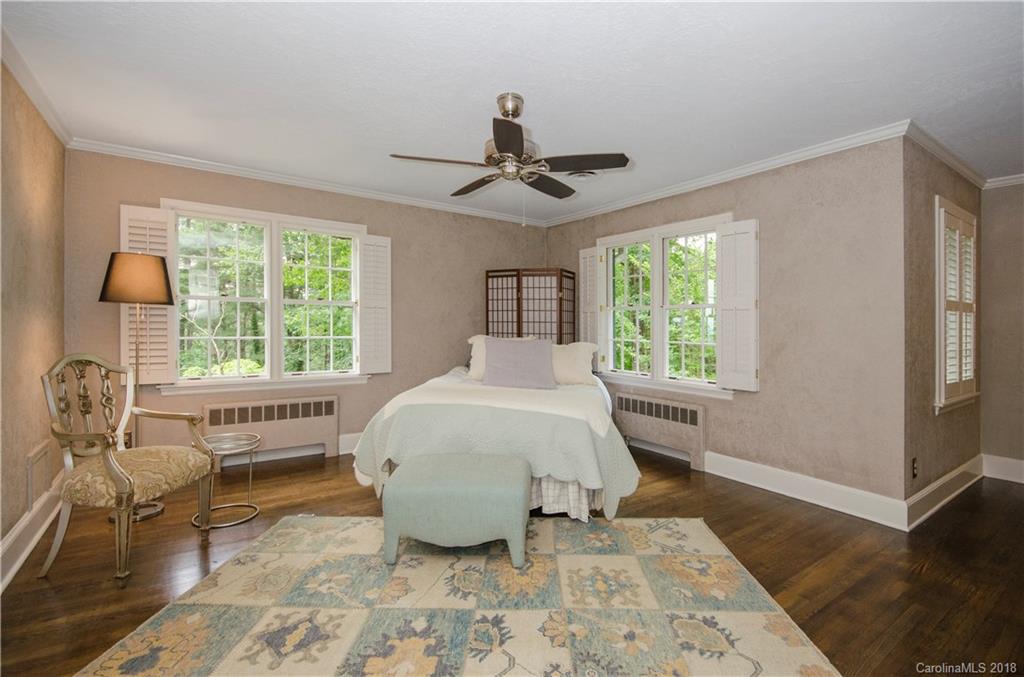 12 Horizon Hill Road Asheville NC 28804