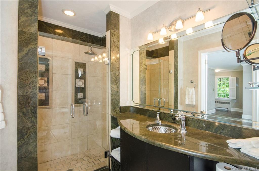 12 Horizon Hill Road Asheville NC 28804