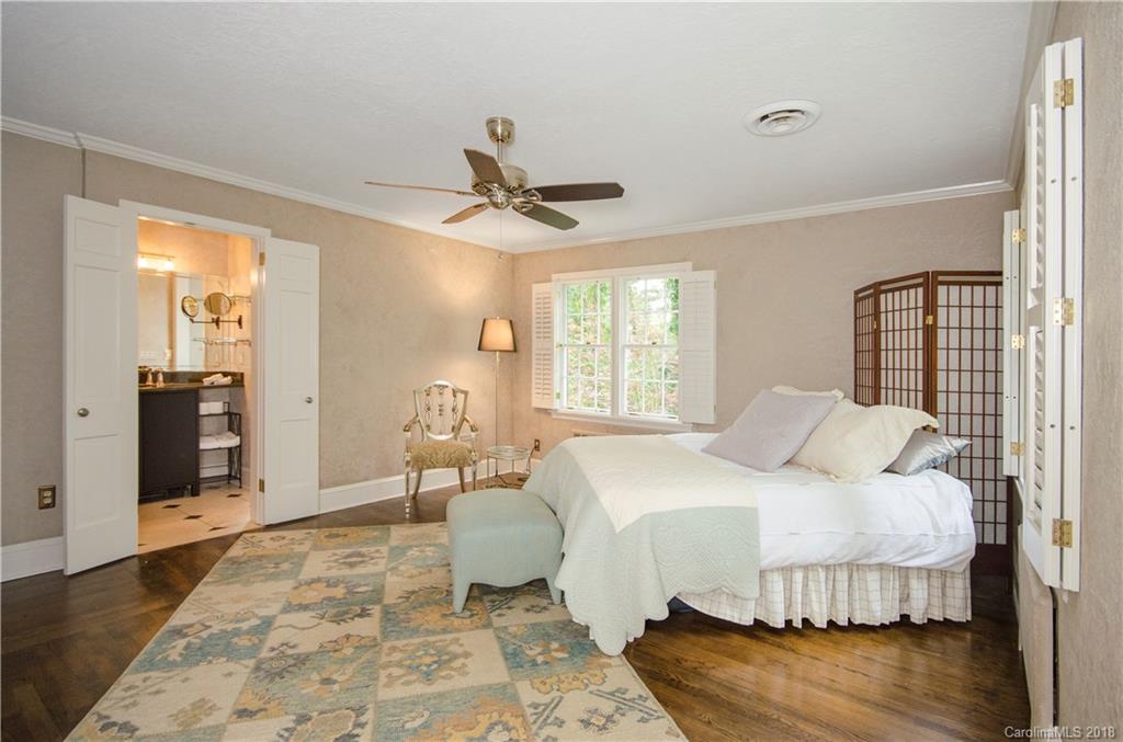 12 Horizon Hill Road Asheville NC 28804