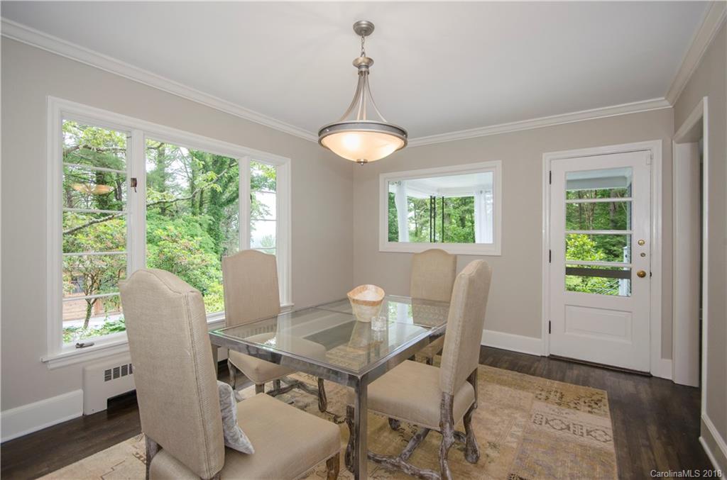 12 Horizon Hill Road Asheville NC 28804
